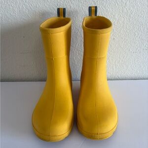 Totes Yellow Kids Rain Boots size 2 pre-owned